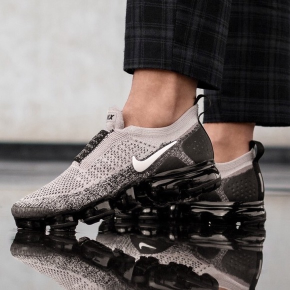 Nike Shoes - Nike Vapormax MOC SZ 9.5